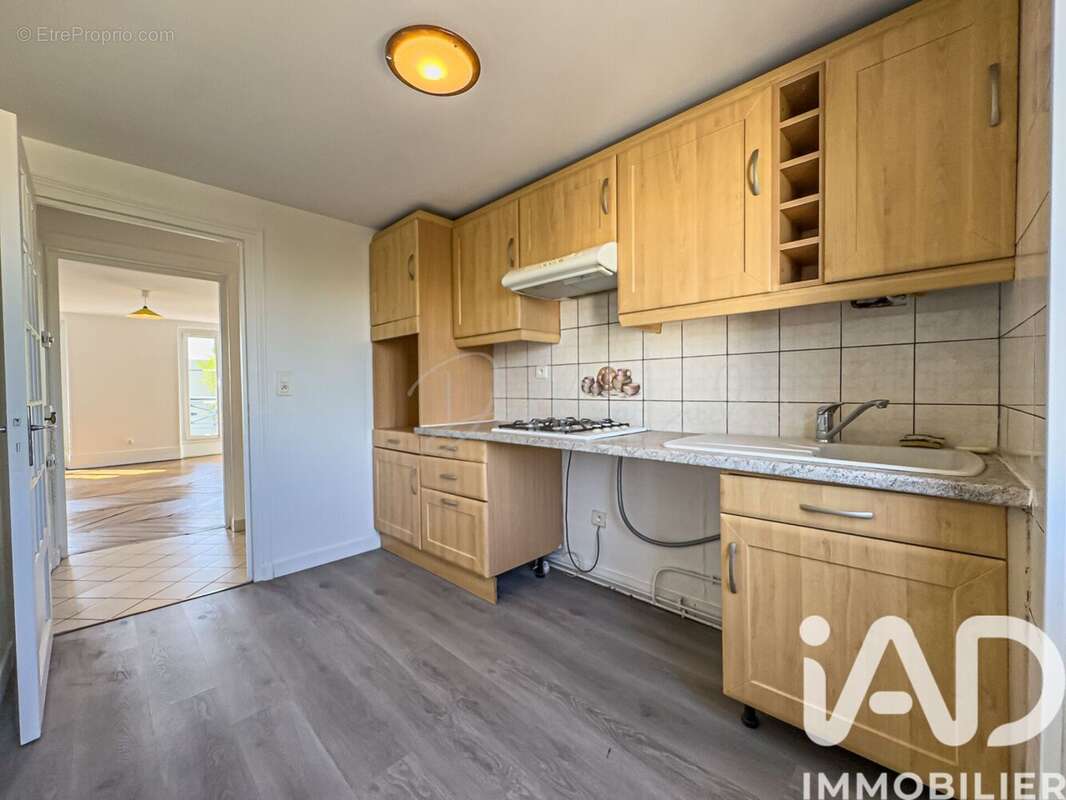 Photo 8 - Appartement à LE PECQ