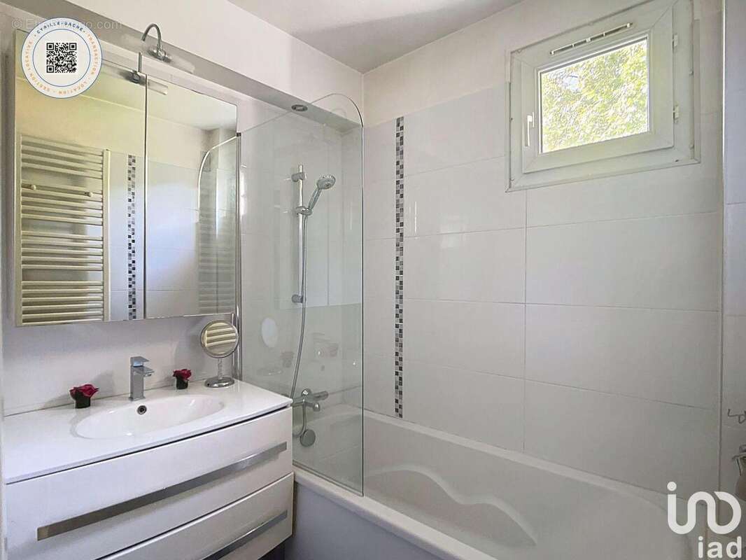 Photo 3 - Appartement à LE PLESSIS-TREVISE