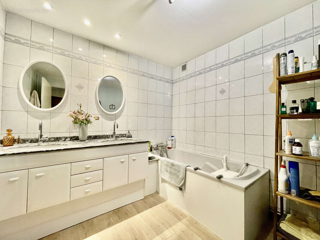 Appartement à CHATEAURENARD