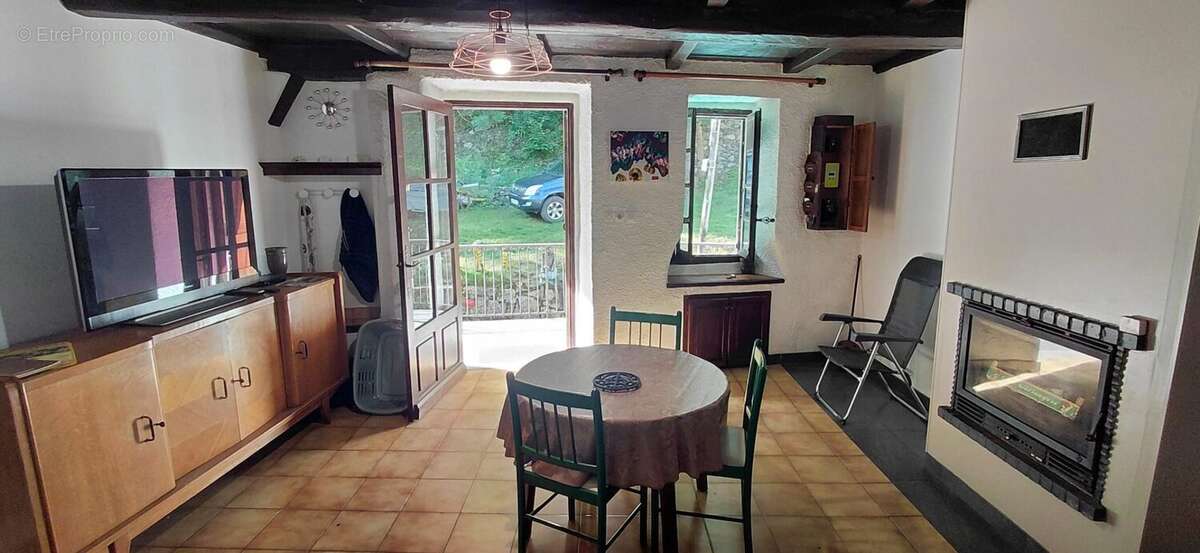 Maison de hameau avec terrain - photo 5