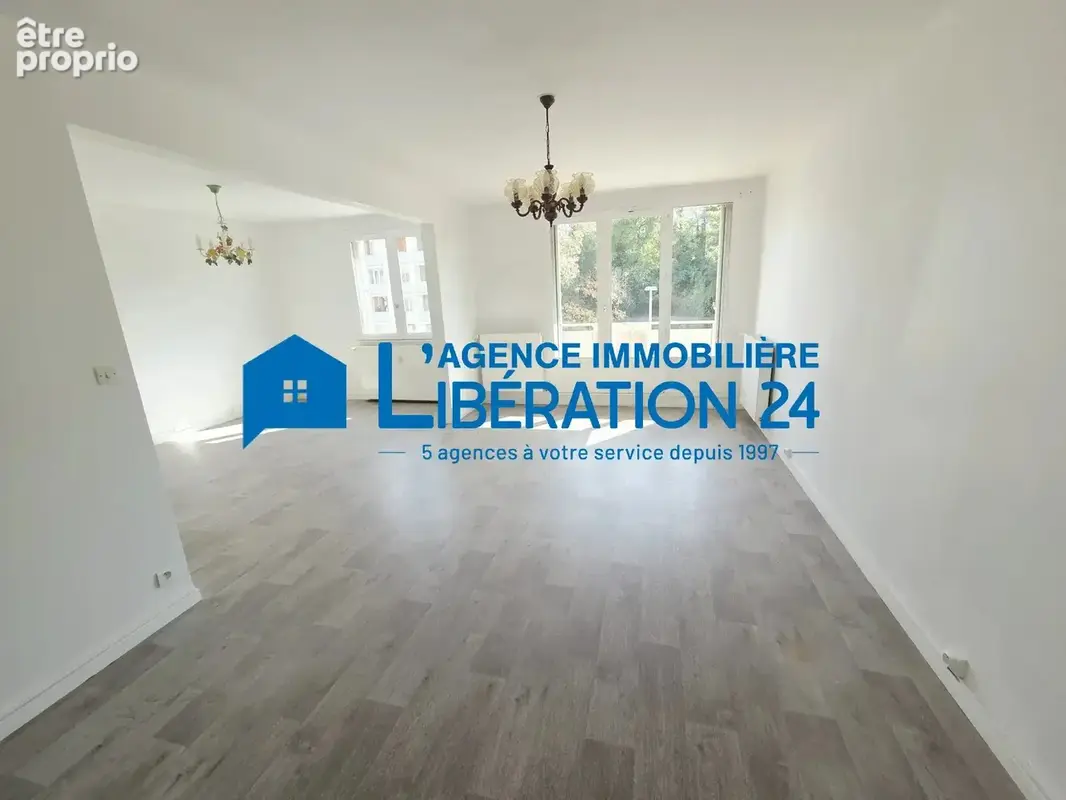appartement T3  79m²  balcon - photo 4
