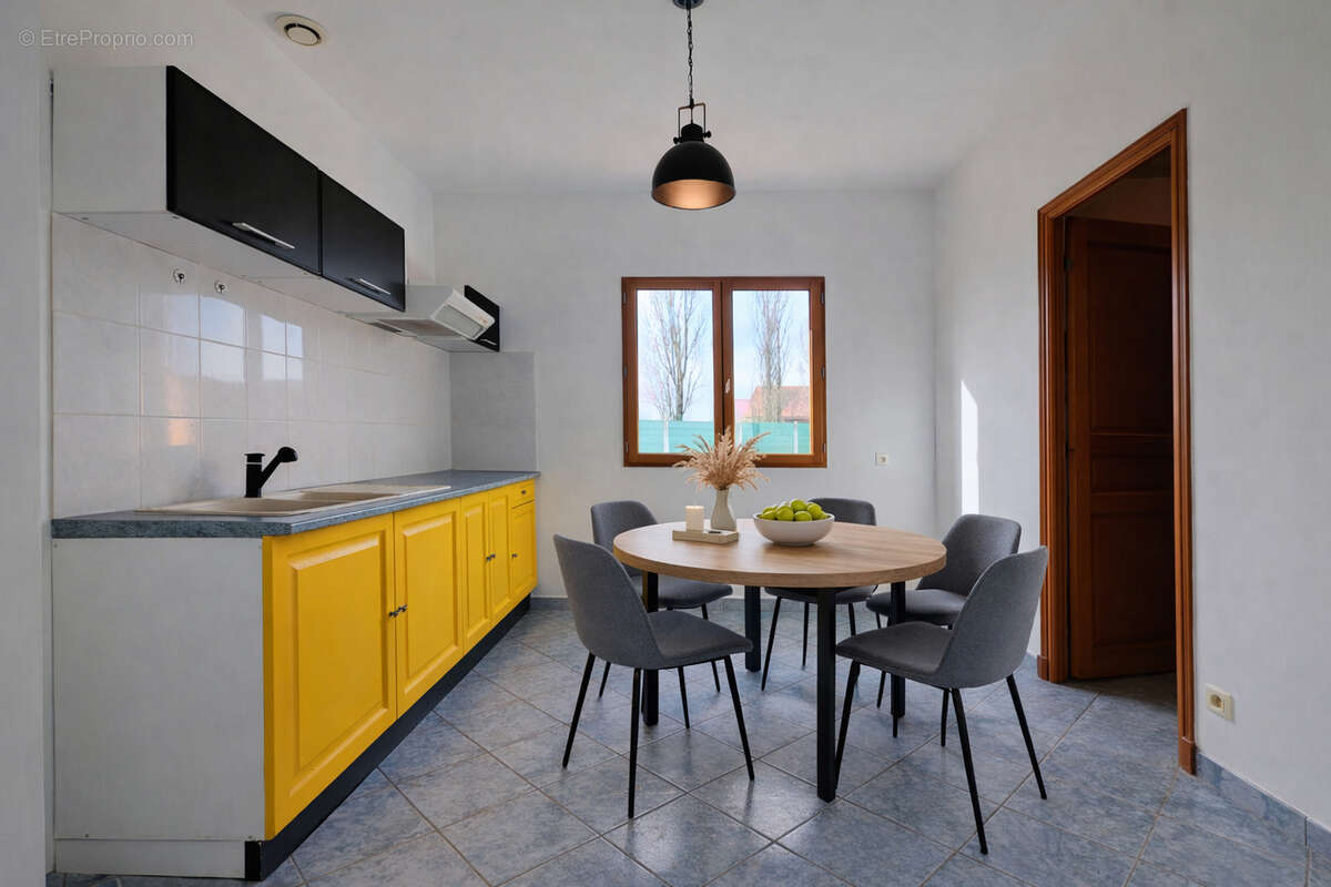 Maison à MONETAY-SUR-ALLIER