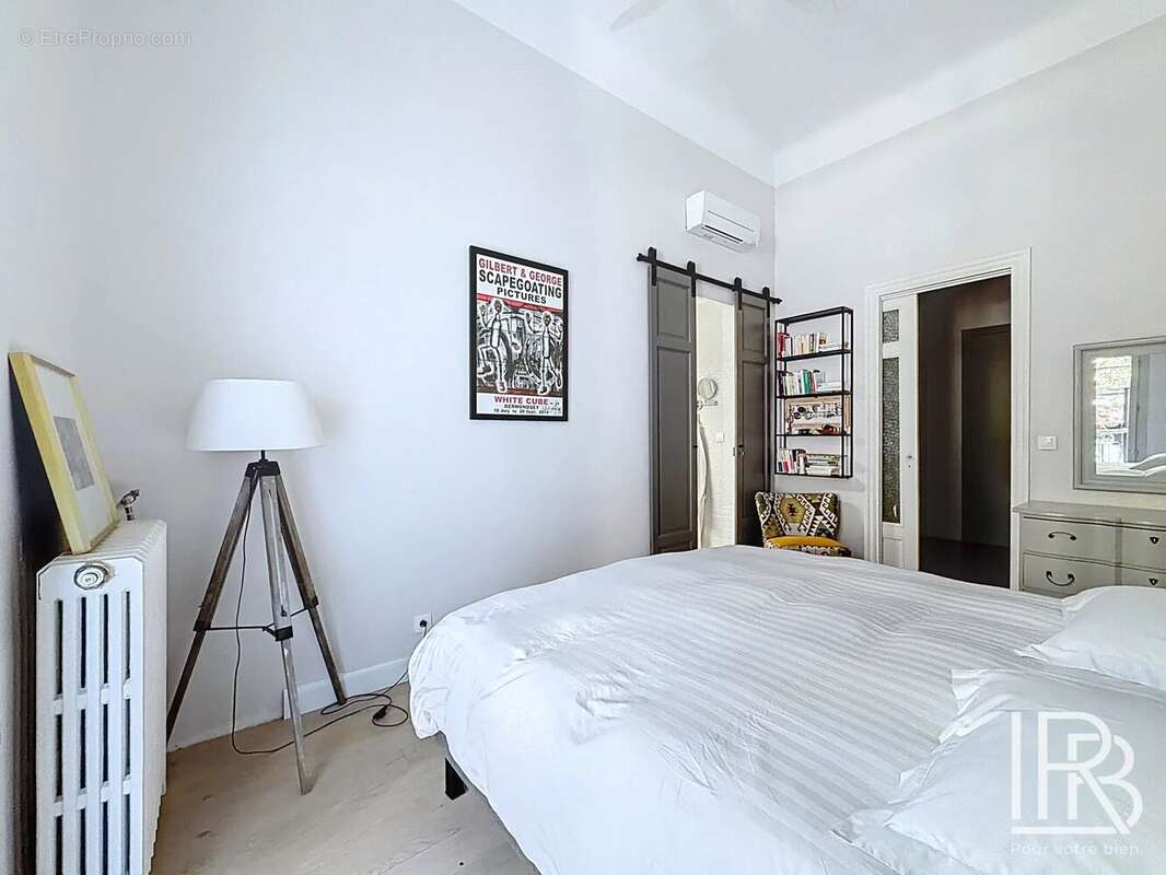 Appartement à MARSEILLE-5E