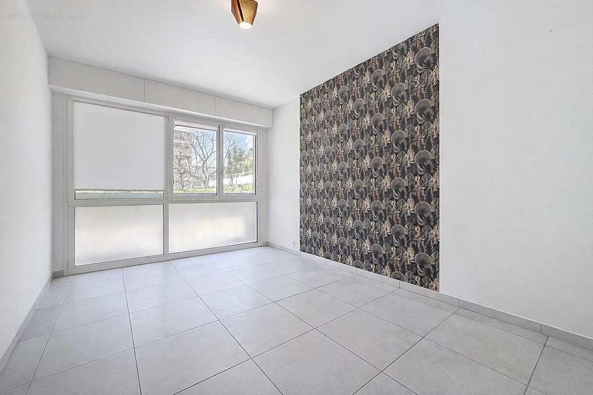 Appartement à MARSEILLE-9E