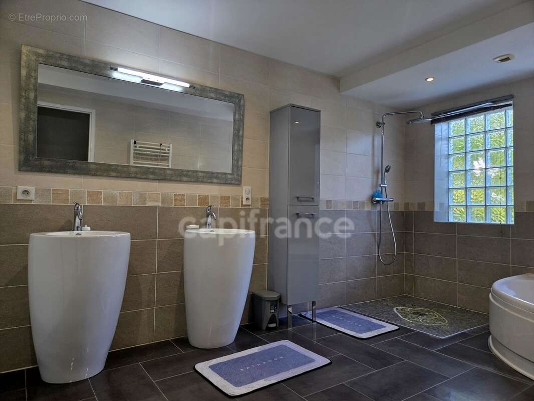 Maison de plain-pied aux volumes hors normes - photo 7