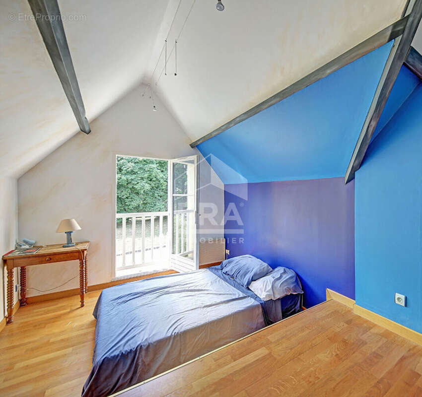 Maison de 190 m2 habitables - Les Alluets Le Roi - photo 10