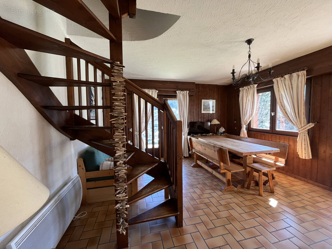 Appartement à SAINT-GERVAIS-LES-BAINS