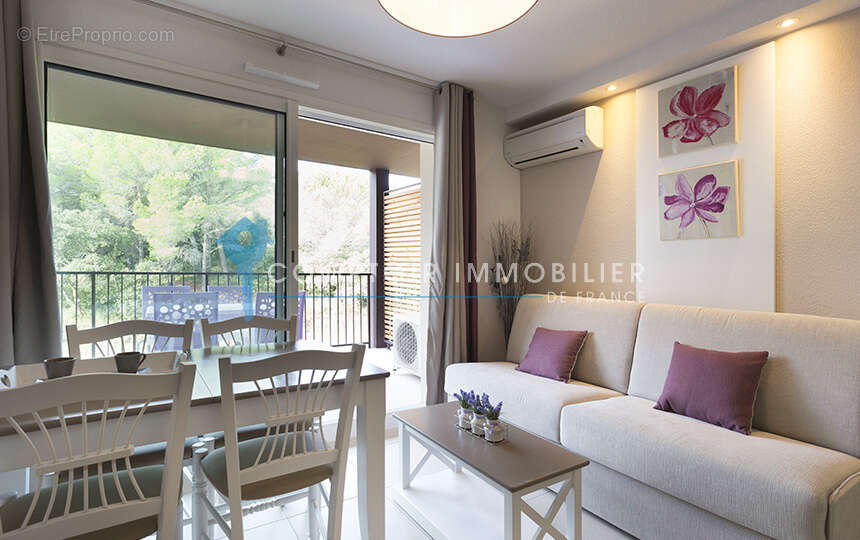 Remoulins : appartement avec terrasse 2 pièces à acheter - photo 3