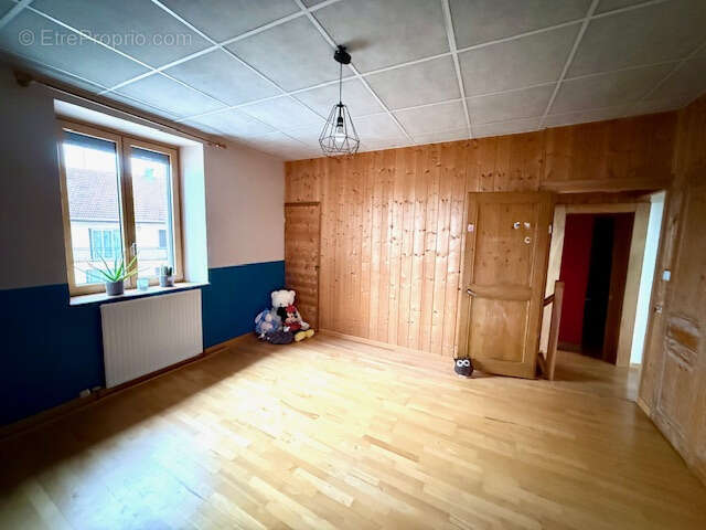 Maison à L&#039;HOPITAL-DU-GROSBOIS