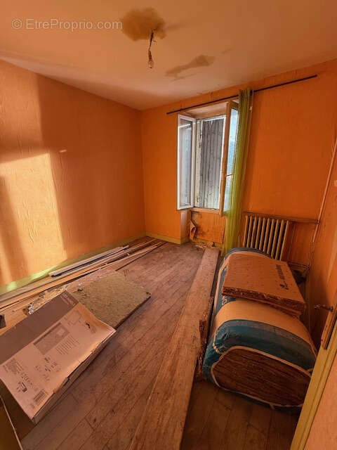 Appartement à SAINT-AULAYE