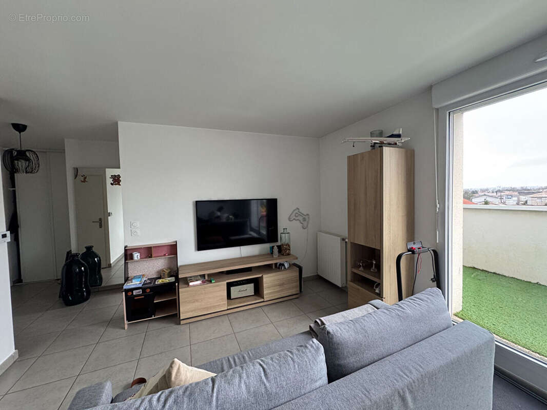 Appartement à VILLENAVE-D'ORNON