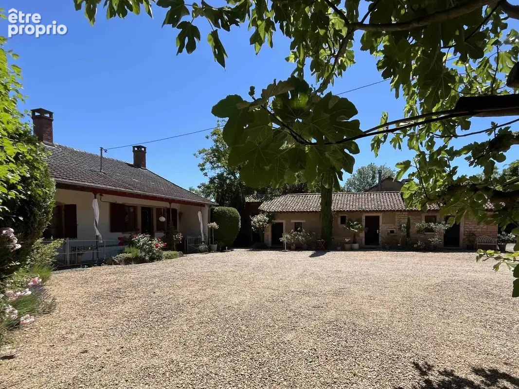 Maison à LA GENETE
