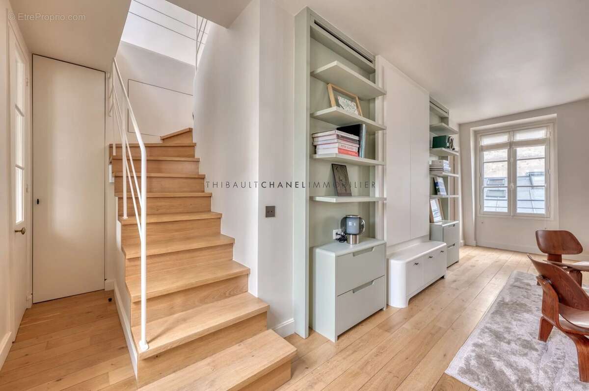 Appartement à PARIS-3E