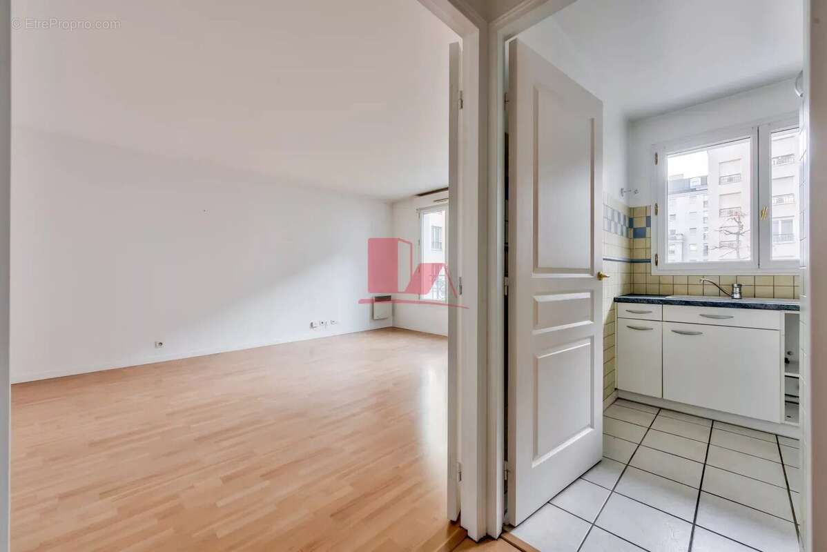 Appartement à ISSY-LES-MOULINEAUX