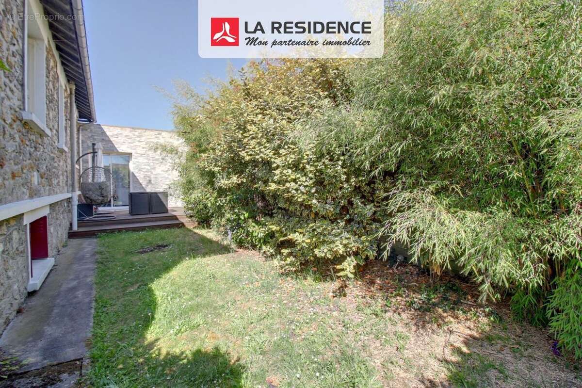 Maison 130 m² à Conflans-Sainte-Honorine  - photo 7