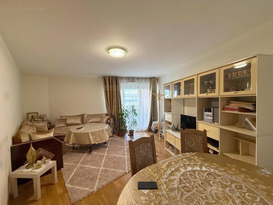 Appartement à BOBIGNY