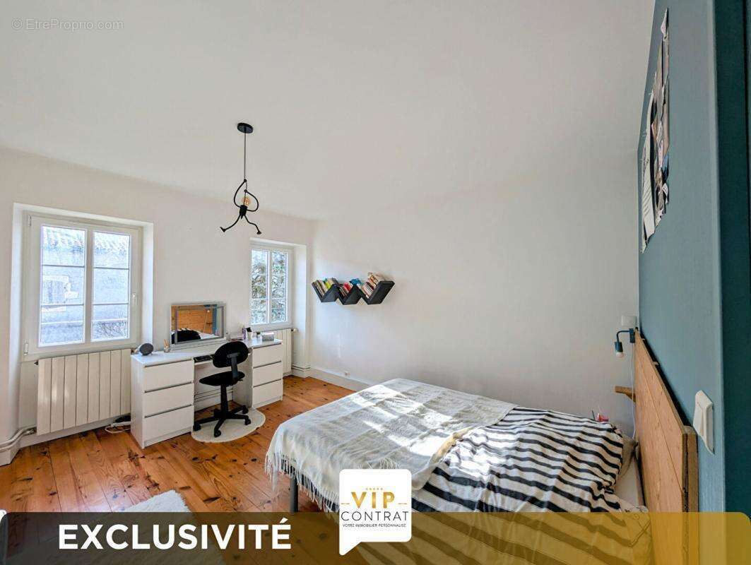 Maison à SAINT-SEVER-DE-SAINTONGE