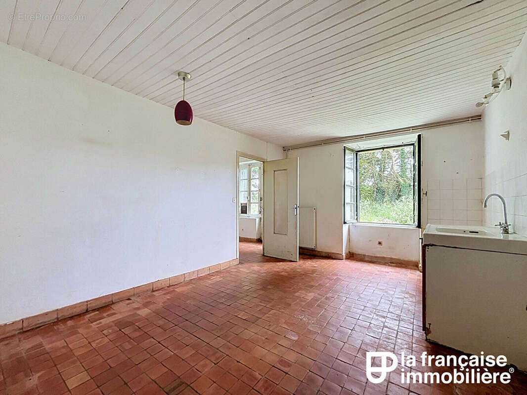 Maison à MONTAUBAN-DE-BRETAGNE