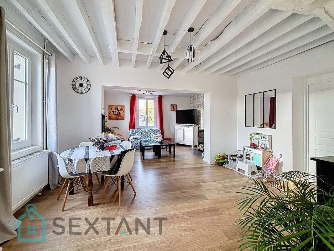 Belle maison fin 19e de 180 m2 sur un terrain de 1370 m2 - photo 5
