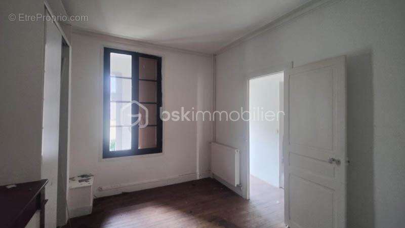 Investisseurs – immeuble de caractère – hyper centre de pau – fort potentiel d’investissement - photo 5