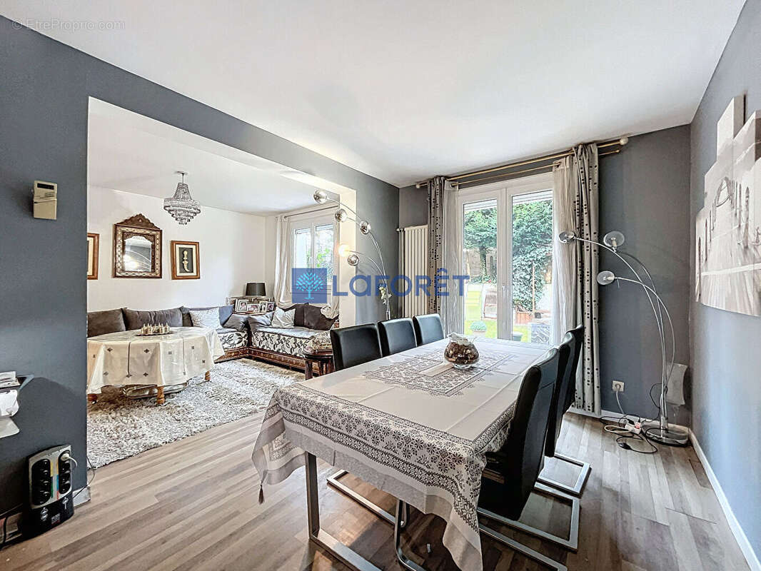 Maison à SAINT-GERMAIN-LES-CORBEIL