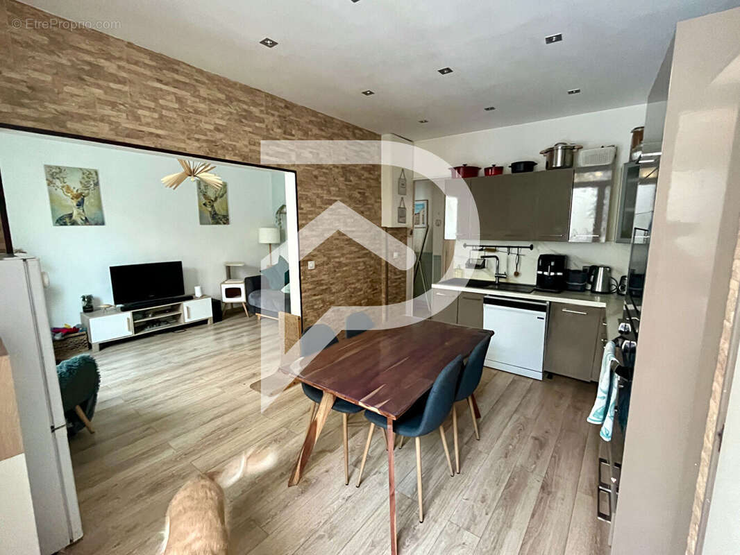 Appartement à BOISSY-SAINT-LEGER