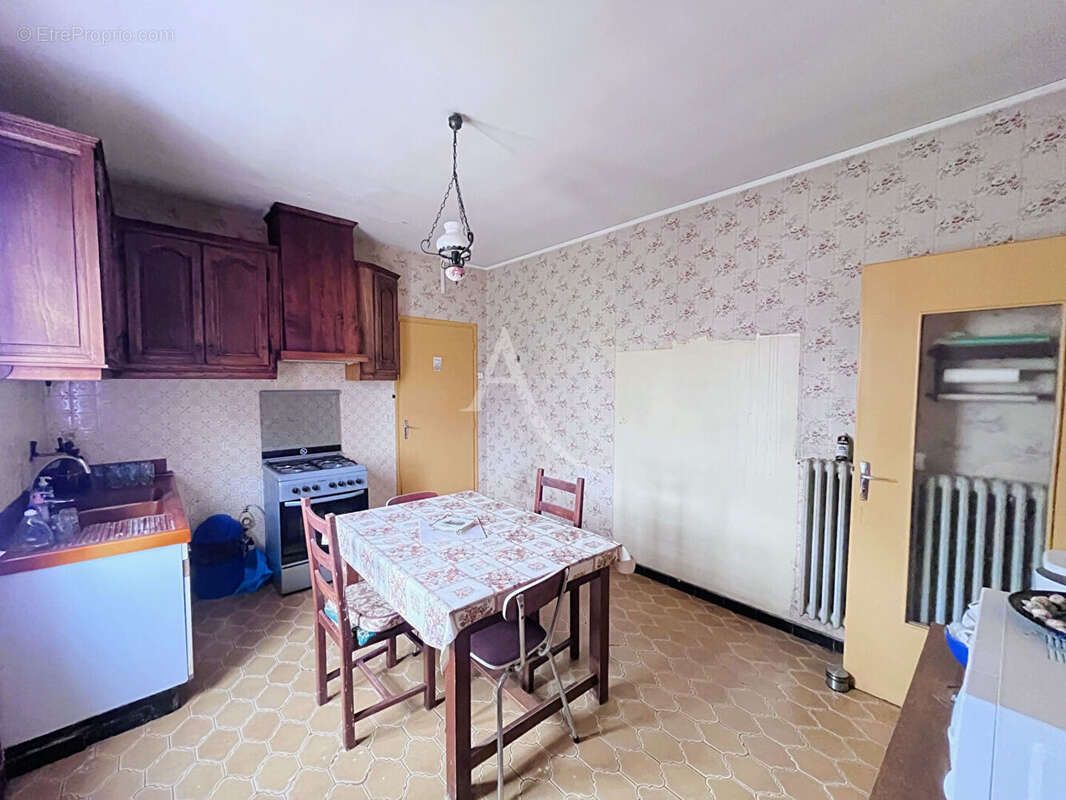 Maison à MONDONVILLE