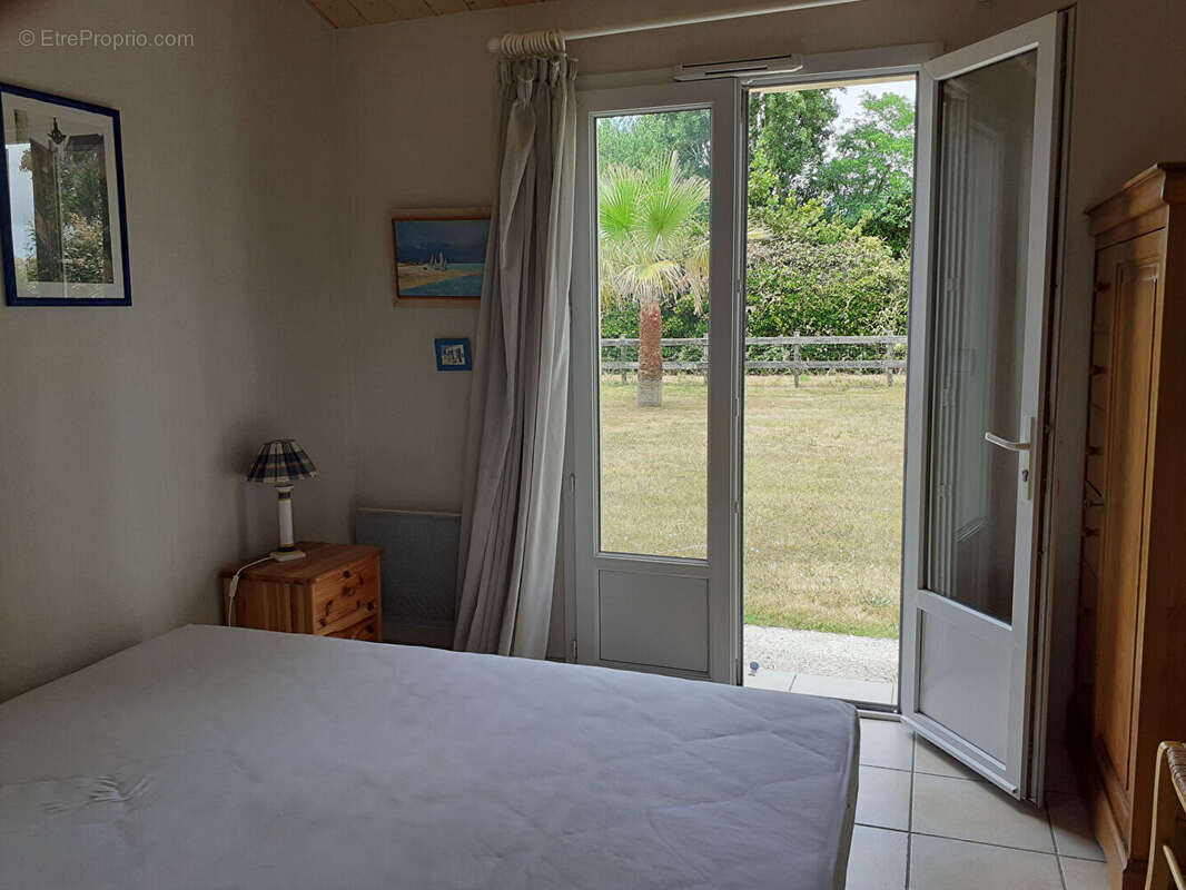 Grande Maison à La Cotinière  7 pièces 160 m² hab. - photo 9