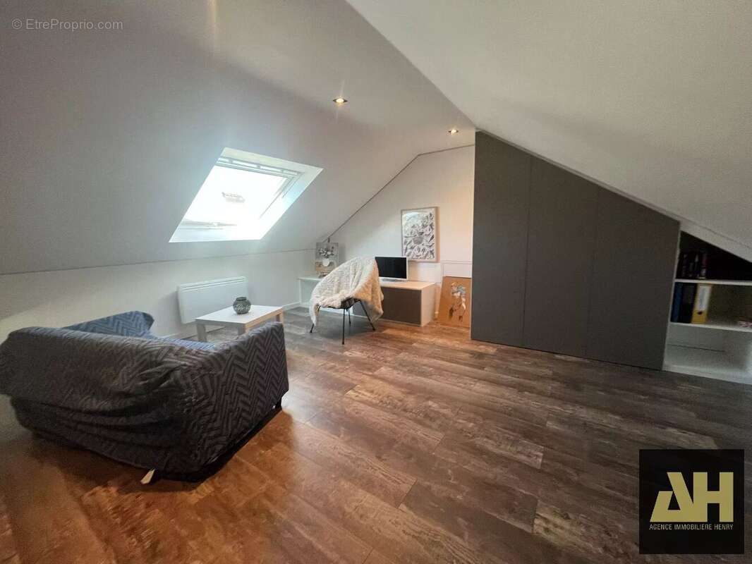 Maison à LE RELECQ-KERHUON