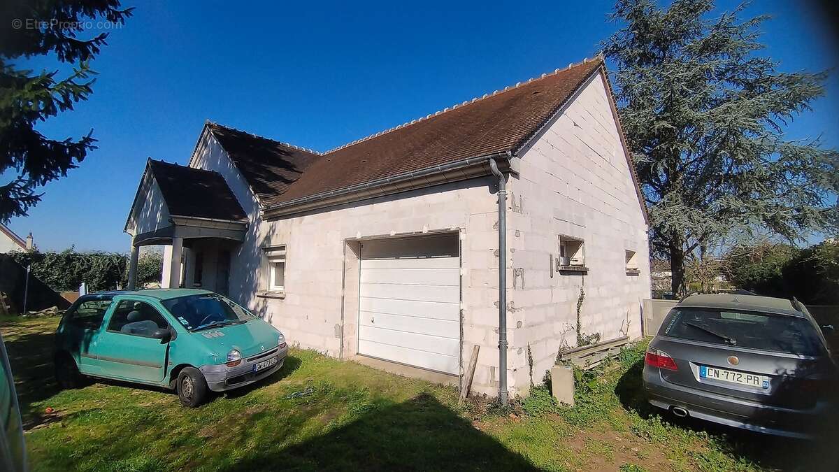 Maison à FOURCHAMBAULT