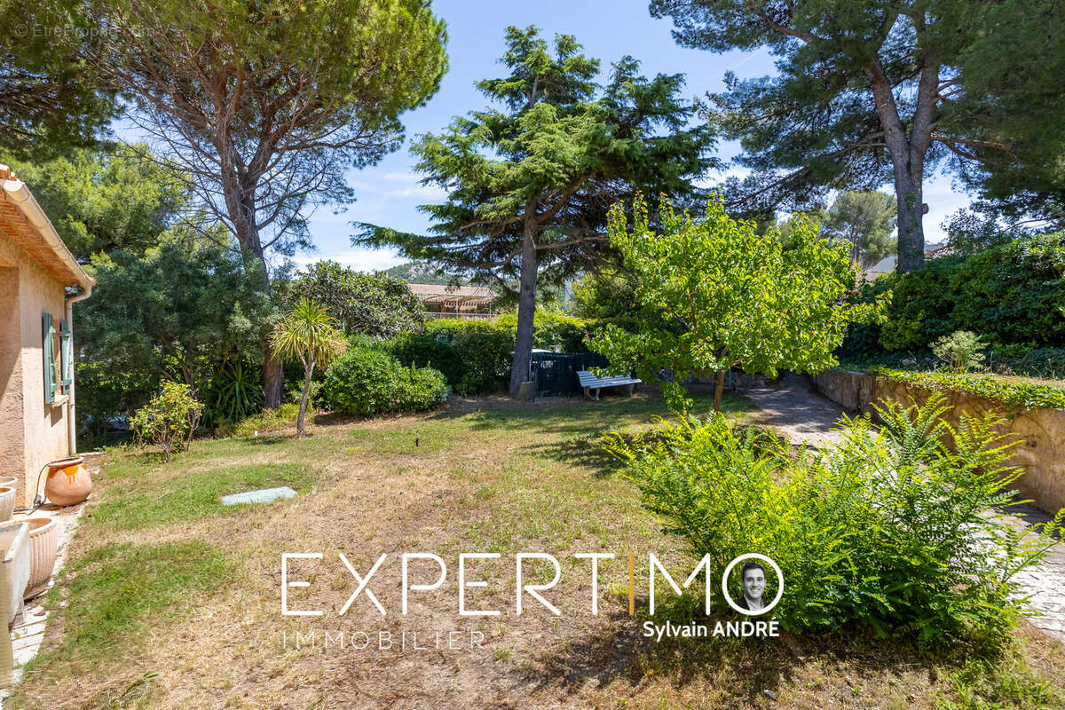 Maison à MARSEILLE-9E
