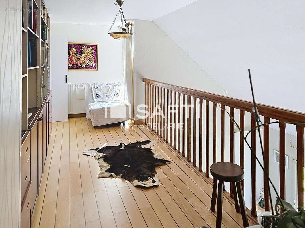 Photo 9 - Maison à VILLERS-COTTERETS