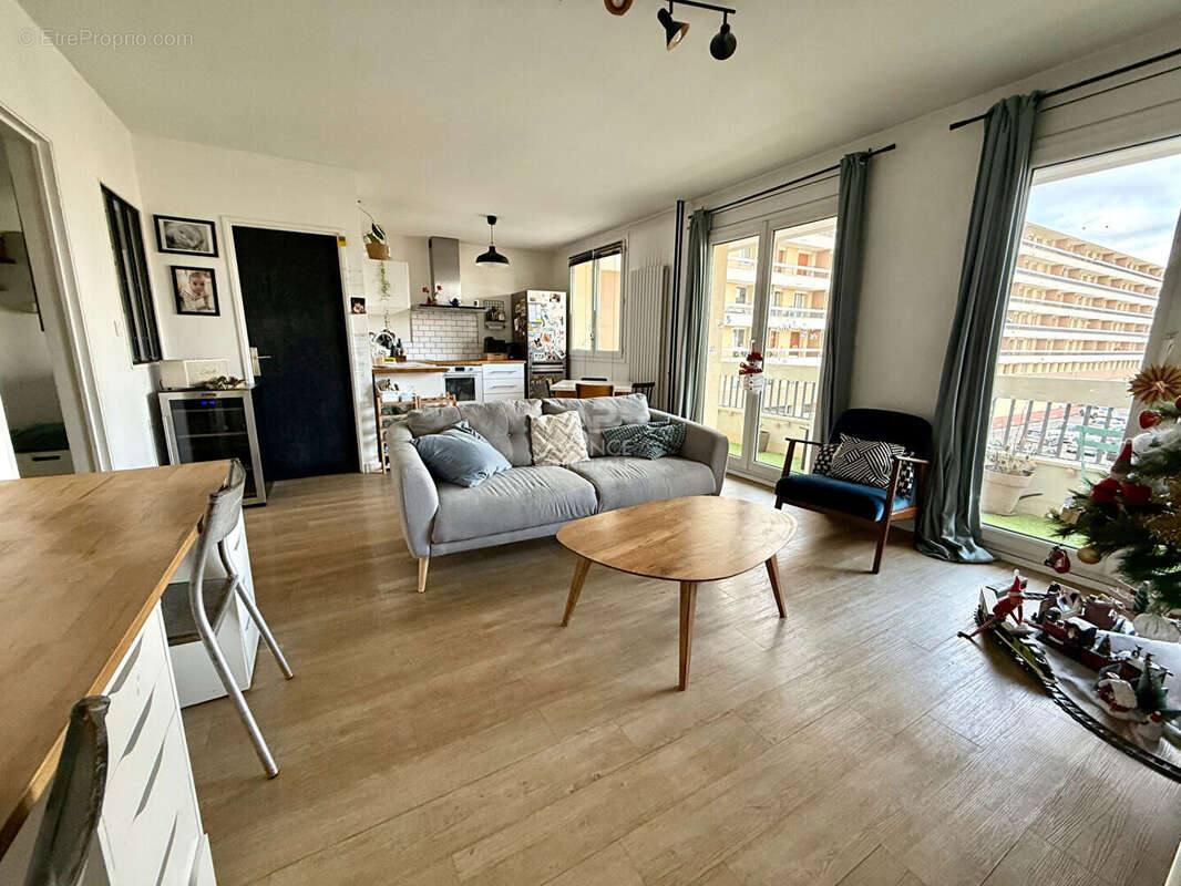 Appartement à POISSY