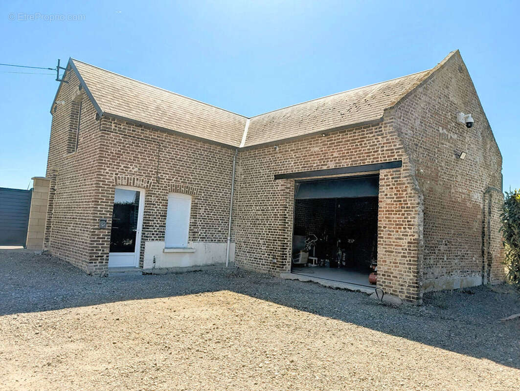 Maison à BROUCHY