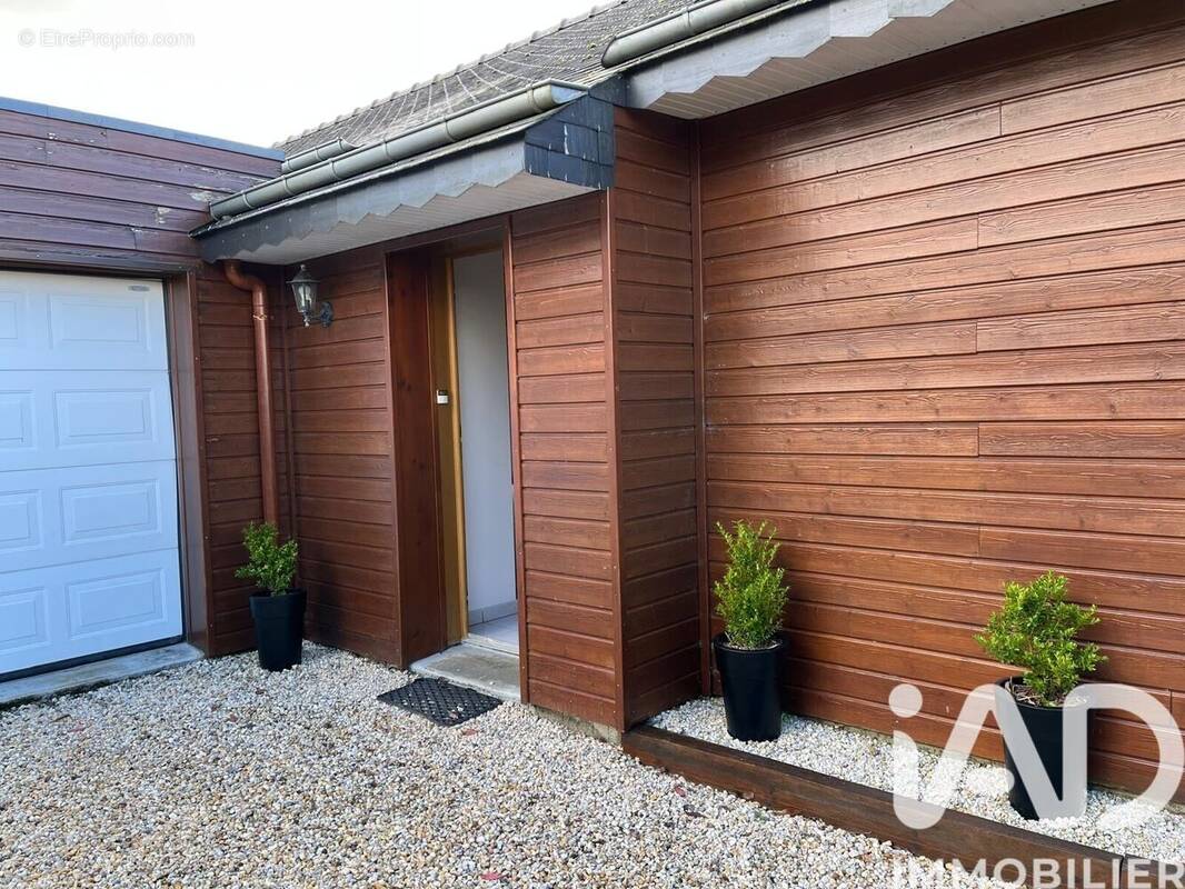 Photo 1 - Maison à LA MOTTE