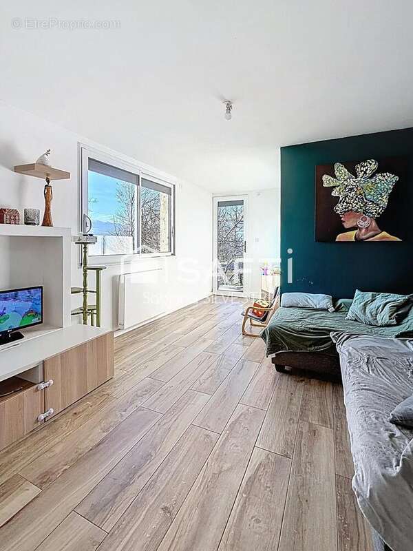 Photo 2 - Maison à SAINT-GEOIRE-EN-VALDAINE