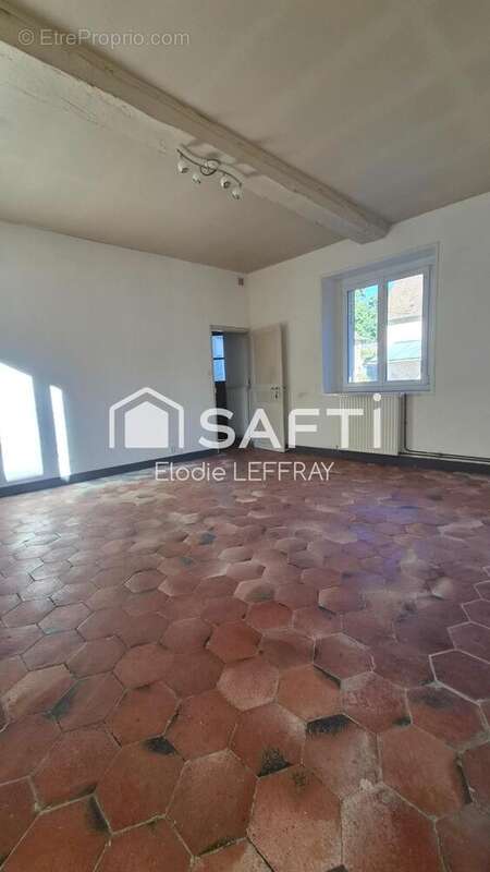 Maison 97 m² à Verneil-Le-Chetif  - photo 3