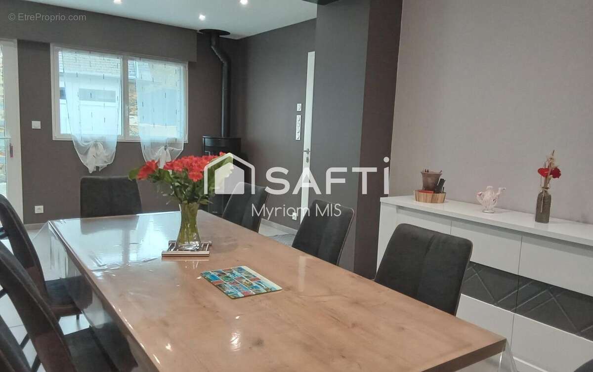 Photo 3 - Maison à CARENTOIR