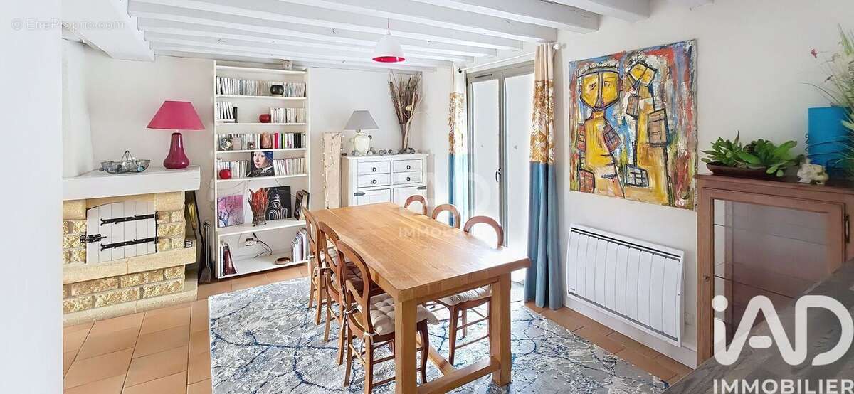 Photo 5 - Maison à LA CHAPELLE-SAINT-MESMIN