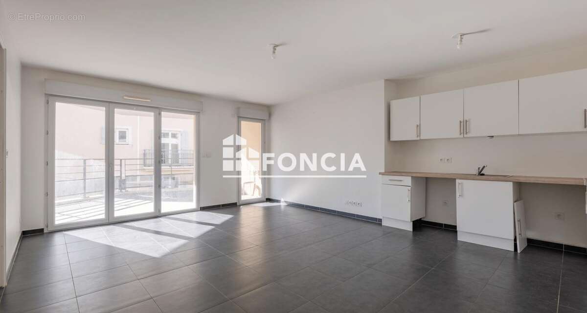 Appartement à SAINT-RAPHAEL