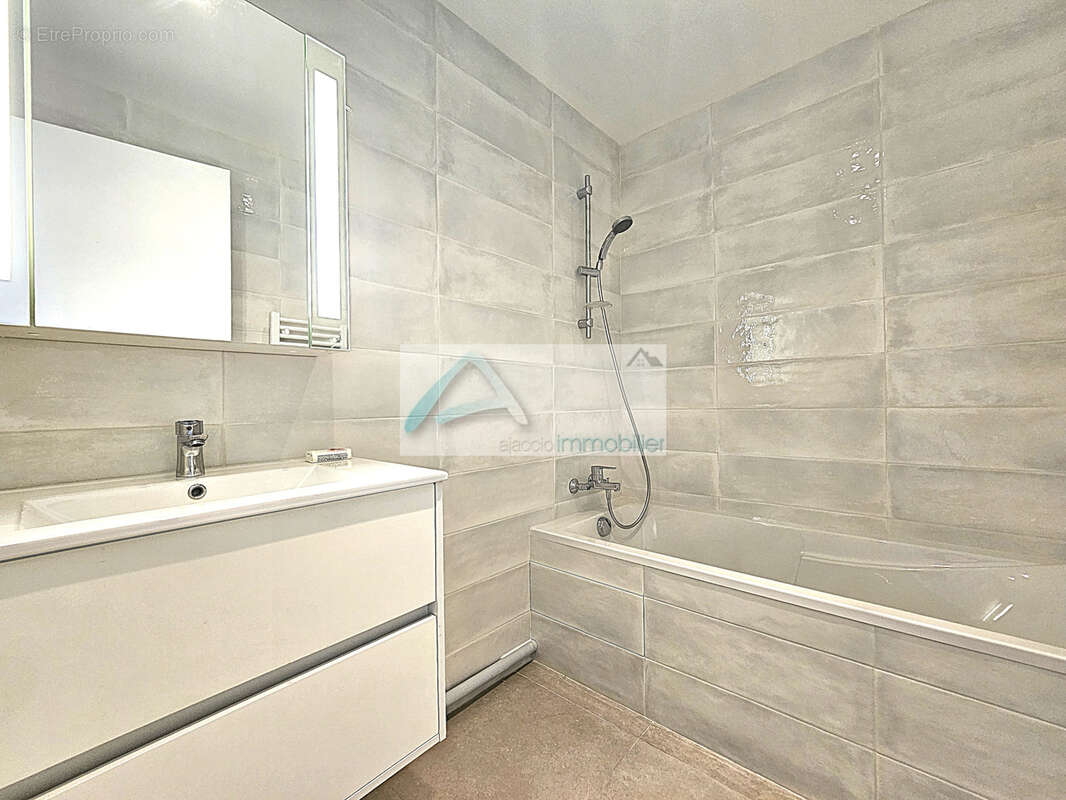 Appartement à AJACCIO