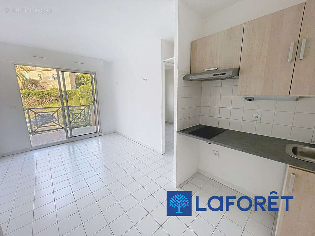 Appartement à SAINT-RAPHAEL