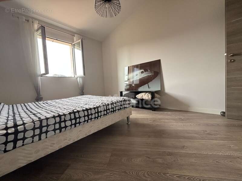 Maison à CAGNES-SUR-MER