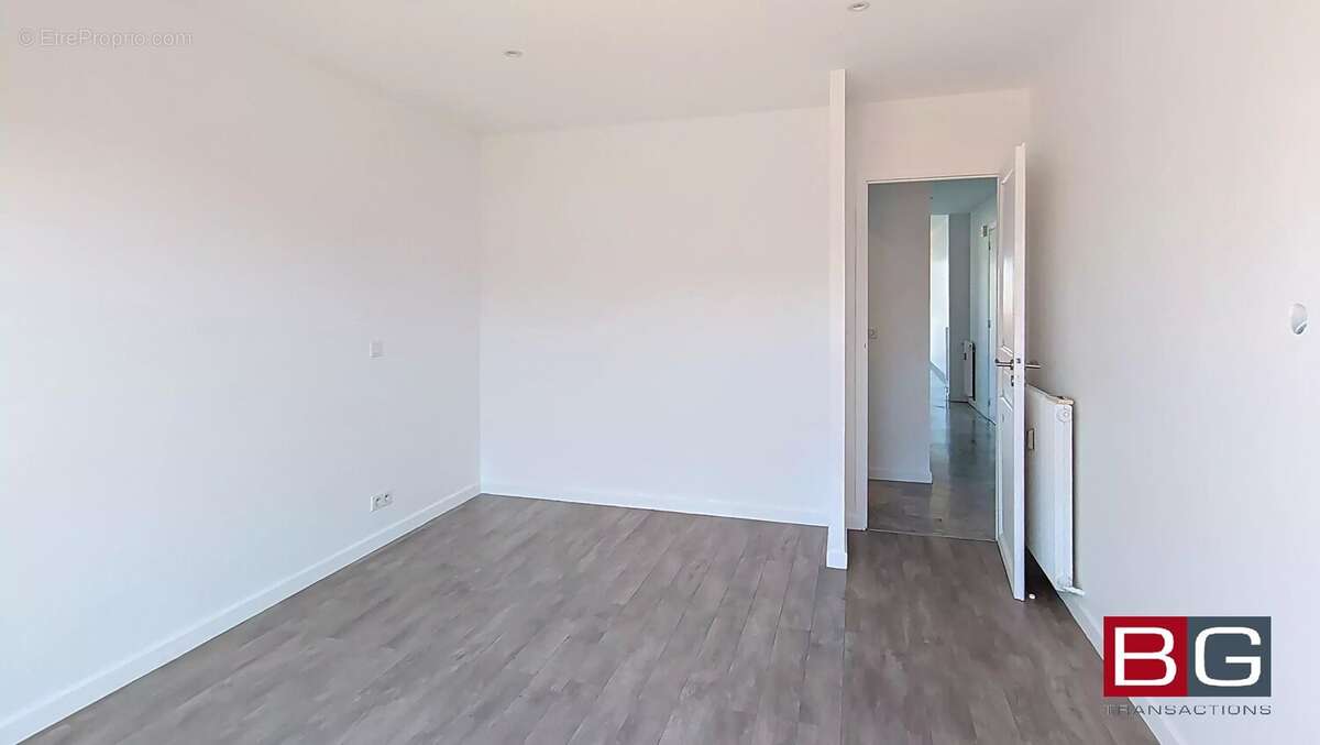 Appartement 3 pieces dernier etage - photo 8