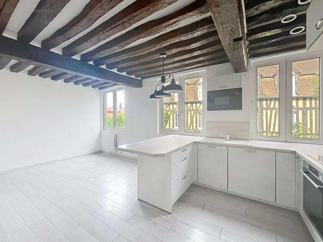 Appartement à DARNETAL