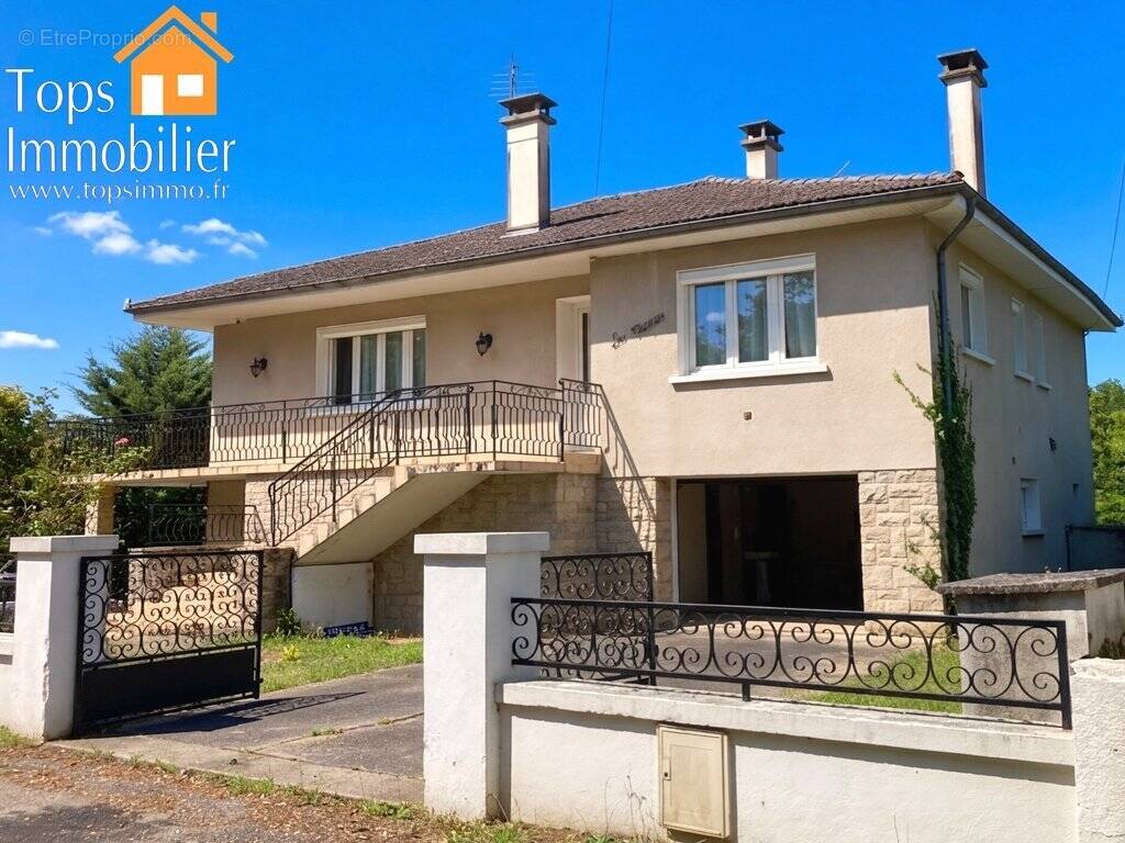 Maison à VILLEFRANCHE-DE-ROUERGUE