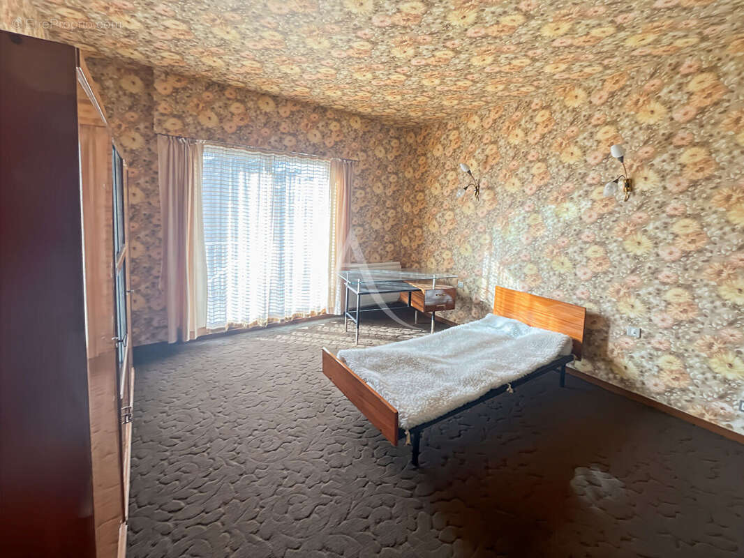 Maison à VAUX-SUR-SEINE