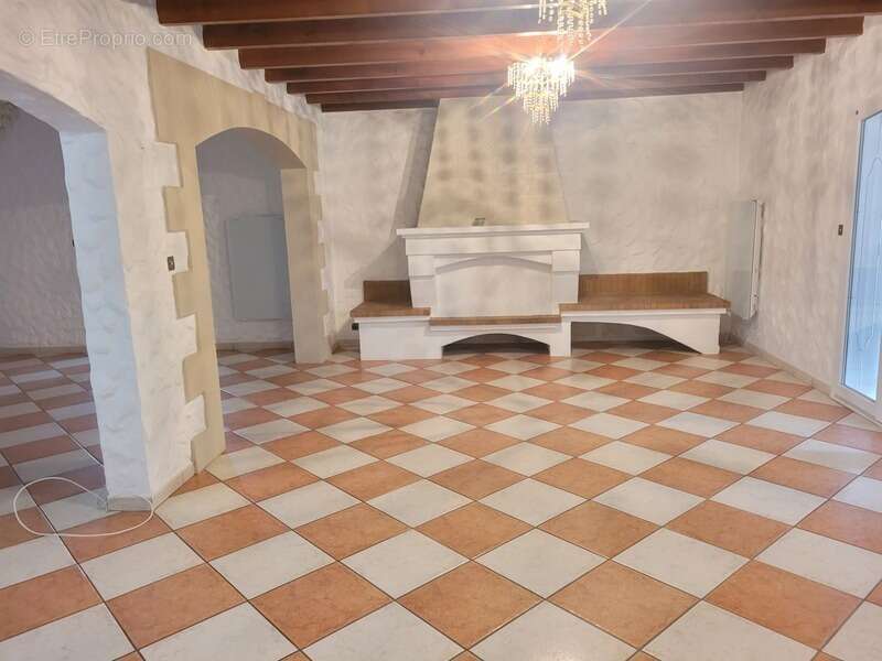 Maison à SAINT-LAURENT-MEDOC