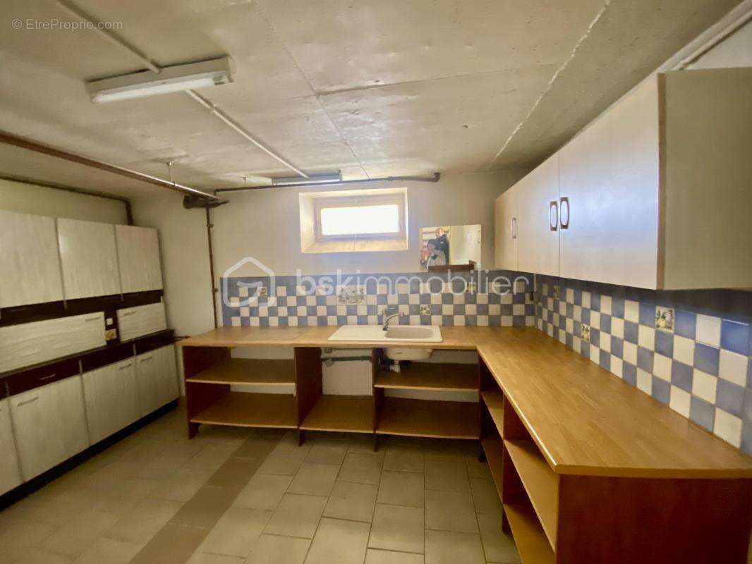 Maison à ARS-SUR-MOSELLE