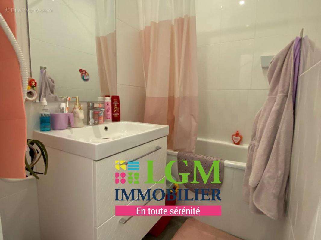 Appartement À Vendre - photo 8